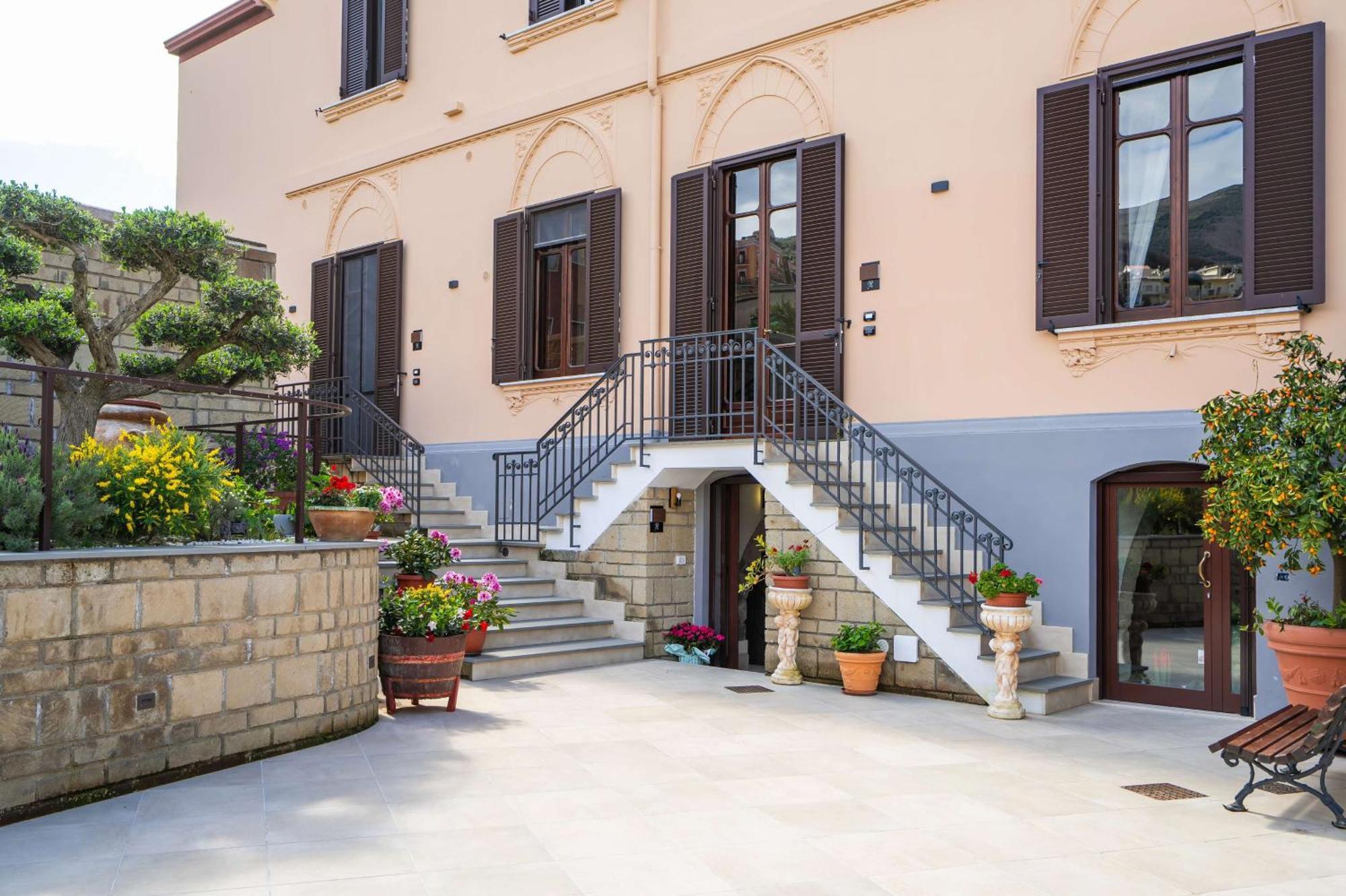 Villa Agostino Luxury B&B Vico Equense Exterior photo